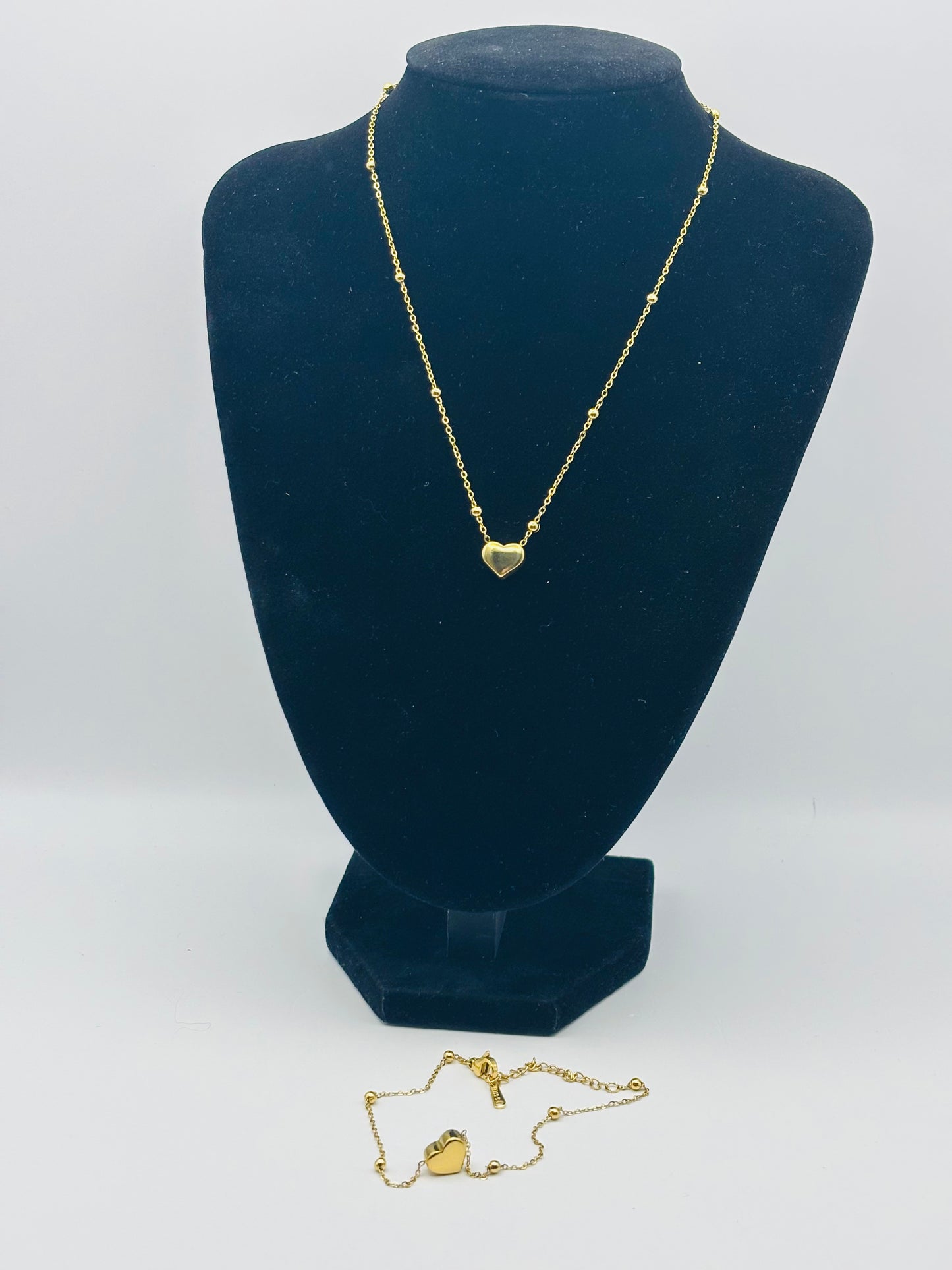 18 K gold plated Heart Chain Titanium Steel Electroplating Jewelry Set
