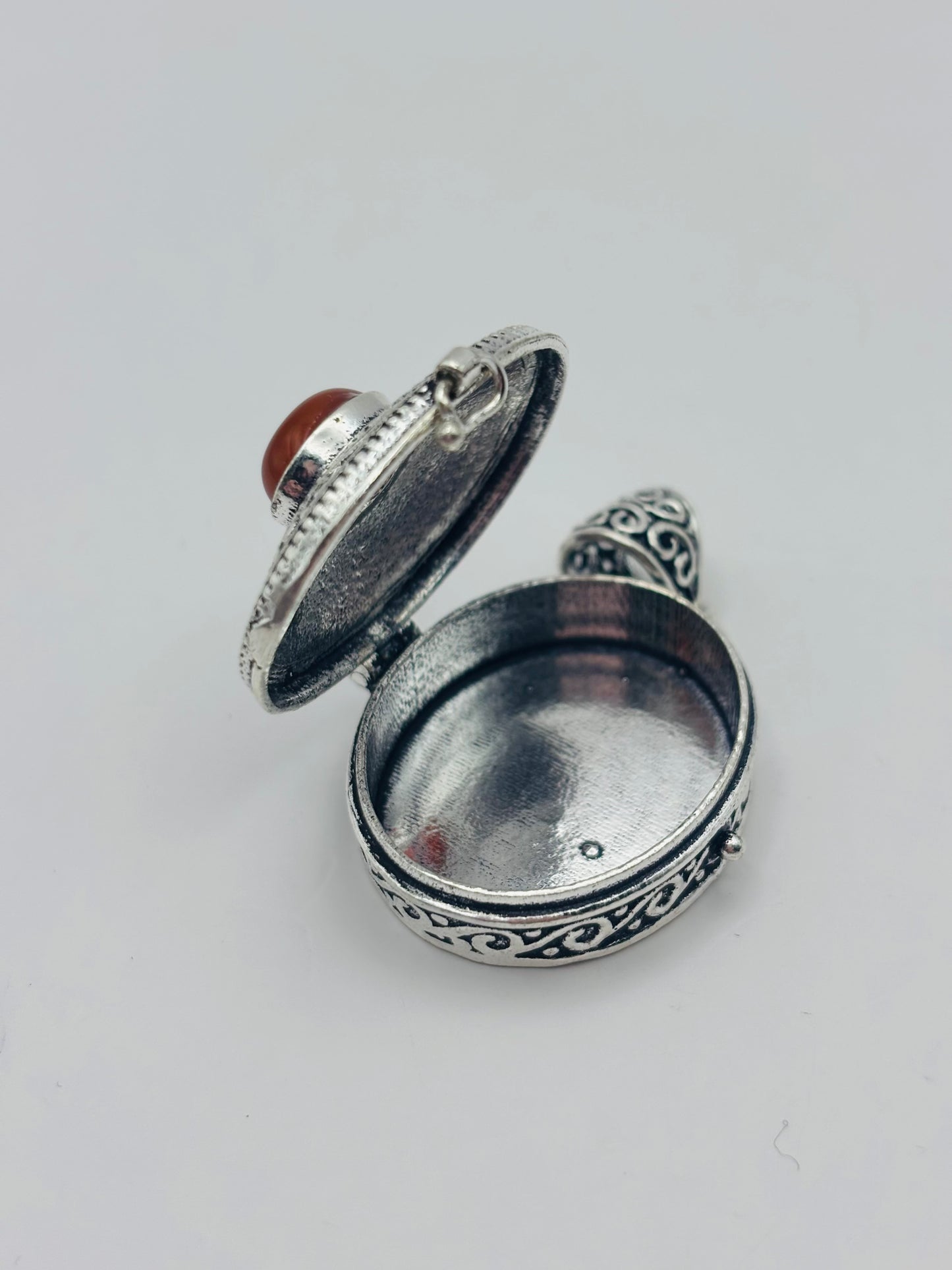 925 Silver Hallmarked Natural Carnelian Poison Pendant