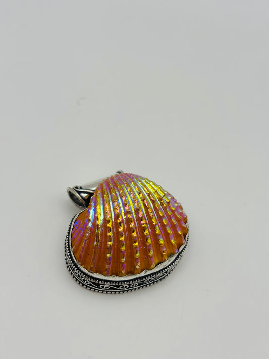 925 Titanium Druzy Pendant